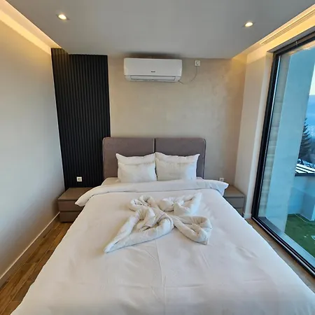 Mb Villa
